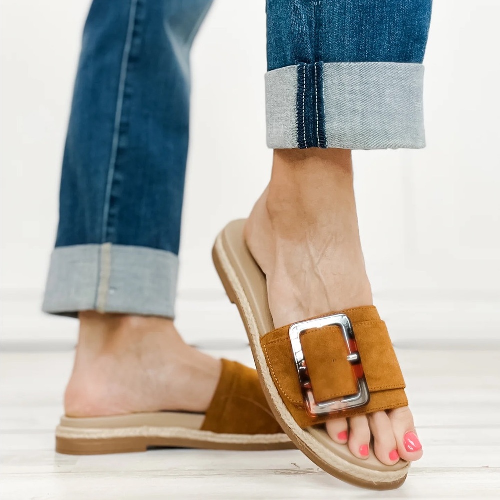 MIA/AMORE.OZILIA.SLIDE.SANDALS